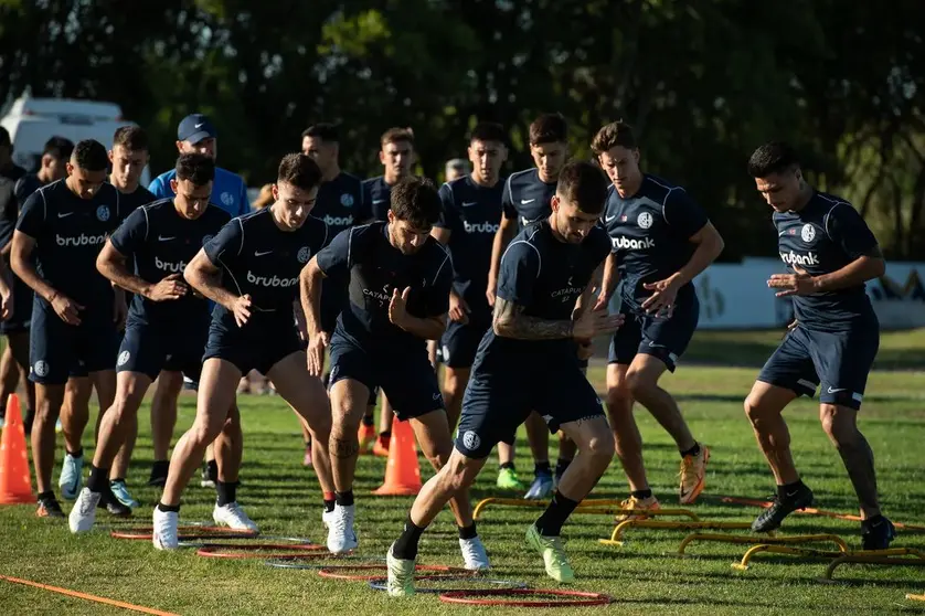 El plantel se sigue preparando sin que lleguen los refuerzos