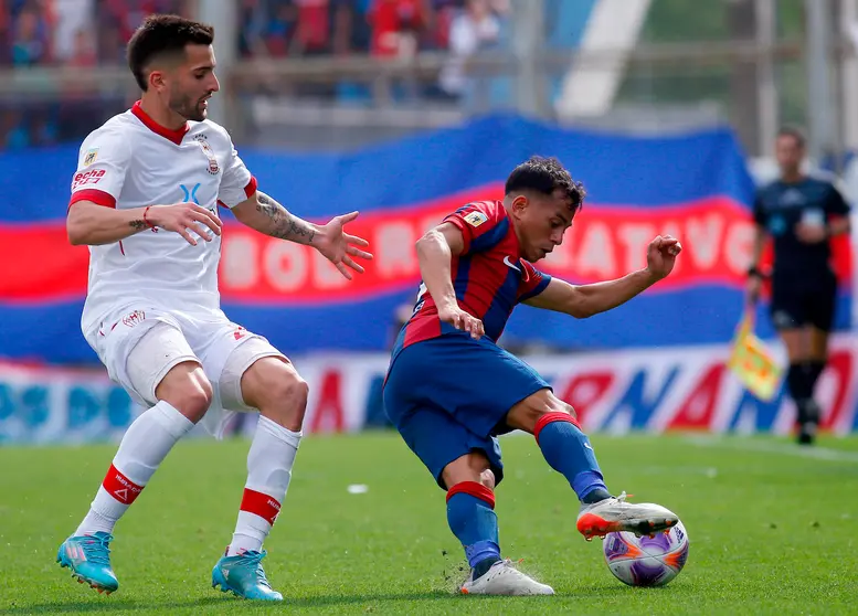 El Perrito Barrios renovó y sigue en San Lorenzo.