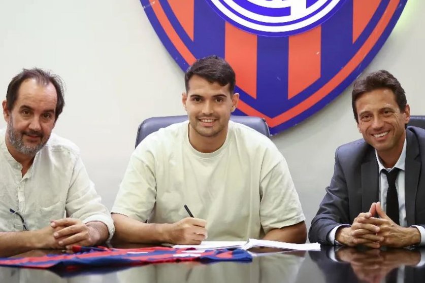 Gastón Chila Gómez firmó con San Lorenzo.