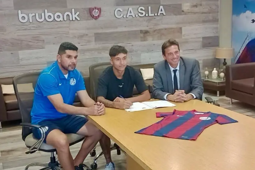 San Lorenzo incorporó a Ian Vera.