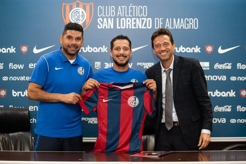 Sebastián Blanco, todavía sin acción en San Lorenzo