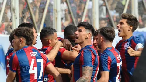 DB51878C-C4AF-46D2-B55E-8CAB18D97FD0