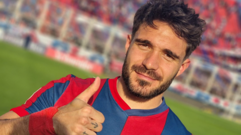 26507FD1-9AB5-475F-8ADC-A247A59760B2