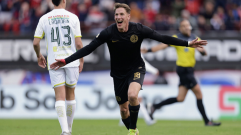 7D6C7C83-D9C9-43F0-AD7C-DB693A546EE2