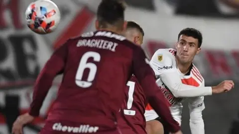 José Paradela dejará River y ¿llegará a San Lorenzo?