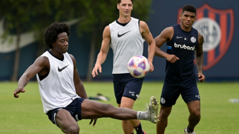 Carlos S&aacute;nchez