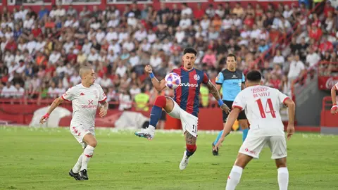 AF7491F9-C401-4472-9513-EA976C7D32BB