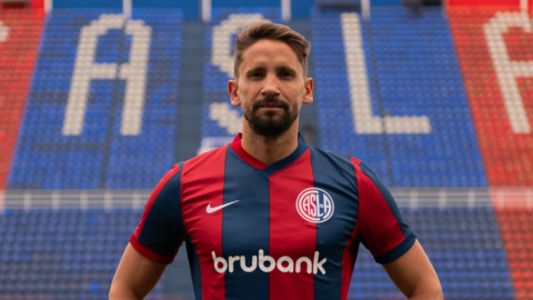 Así presentó San Lorenzo a Gastón Ramírez: en qué condiciones llega y quién es