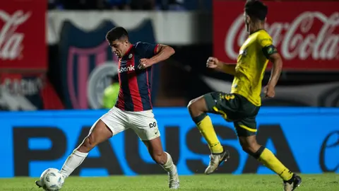 Alexis Cuello será titular ante Independiente del Valle.