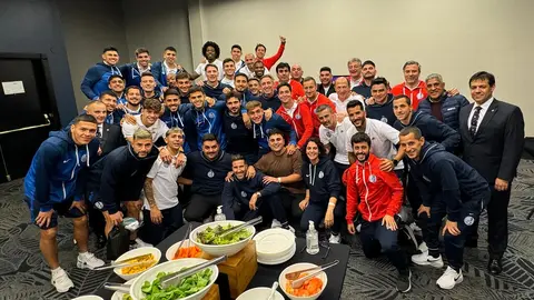 El festejo de San Lorenzo por la clasificación a los octavos de final de la Copa Libertadores.