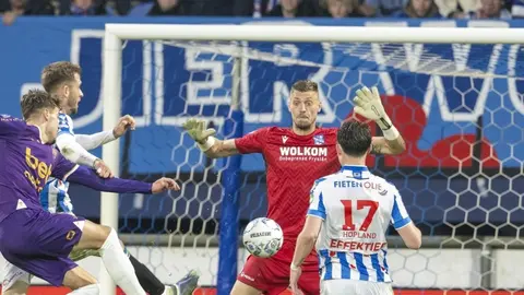 Andries Noppert, puede llegar a San Lorenzo