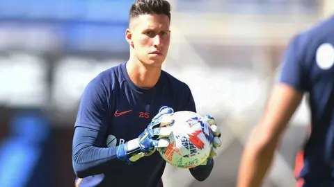 San Lorenzo no encontró arquero en el mercado y Devecchi se queda tras volver de Banfield.