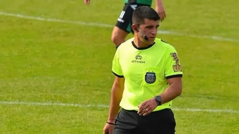 Lucas Novelli, apuntado por sus fallos contra San Lorenzo