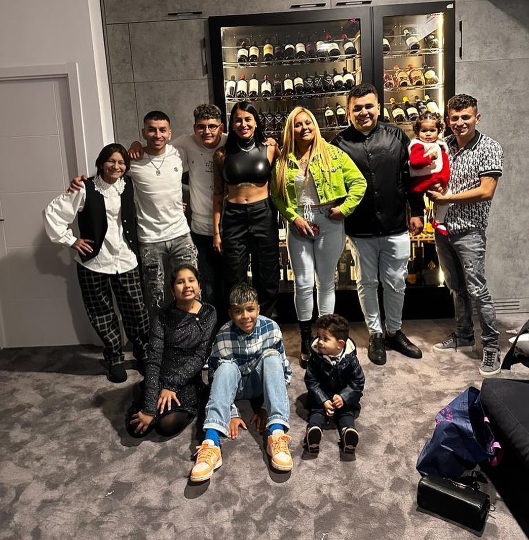 Nadie se quiso perder la foto con Angelito.
