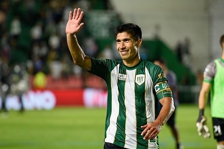 Luciano Lollo en su pasaje por Banfield