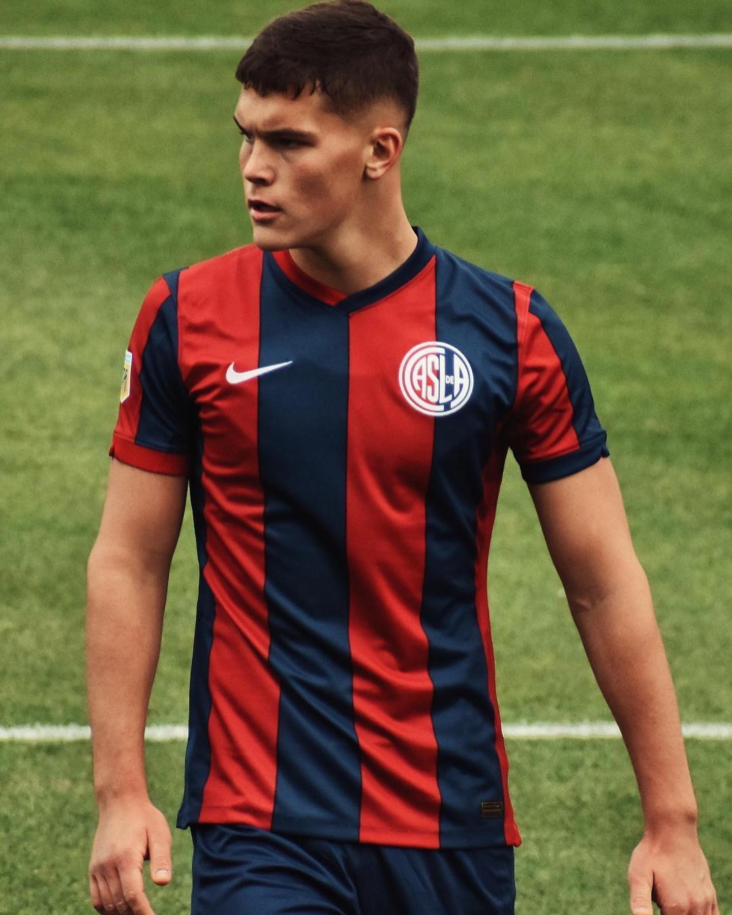 Jeremías James