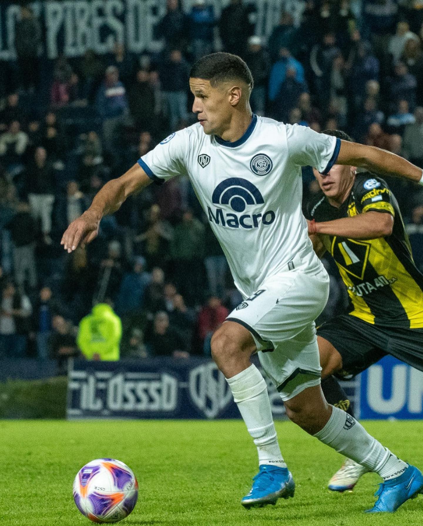 Alex Arce, otro de los 9 apuntados.