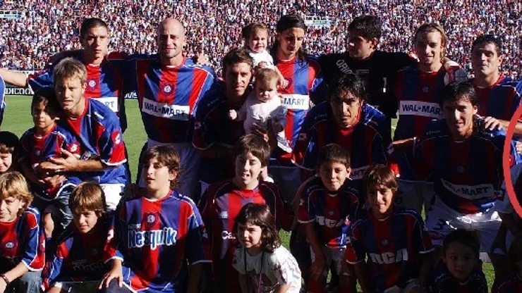 Federico Girotti como mascota de San Lorenzo en 2007.